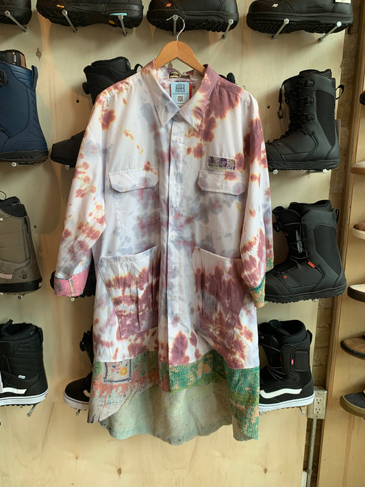 PAINTERS SHIRT x MIND YOUR BEES- fits up to 3XL