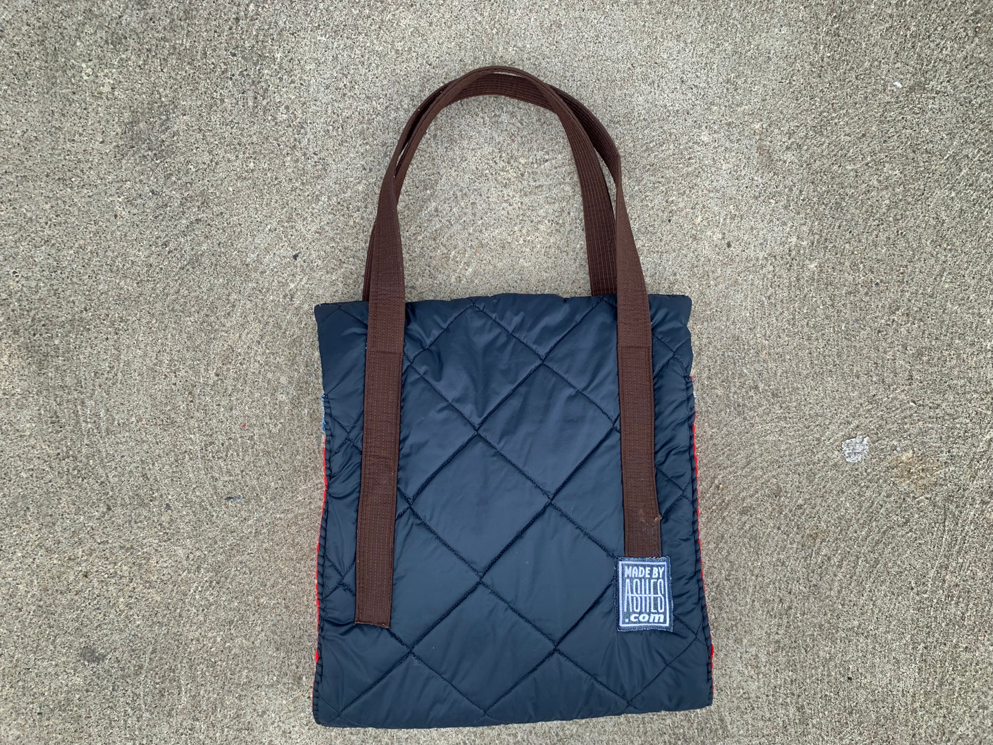 TOTE BAG PUFF HAULER - WEAR ART