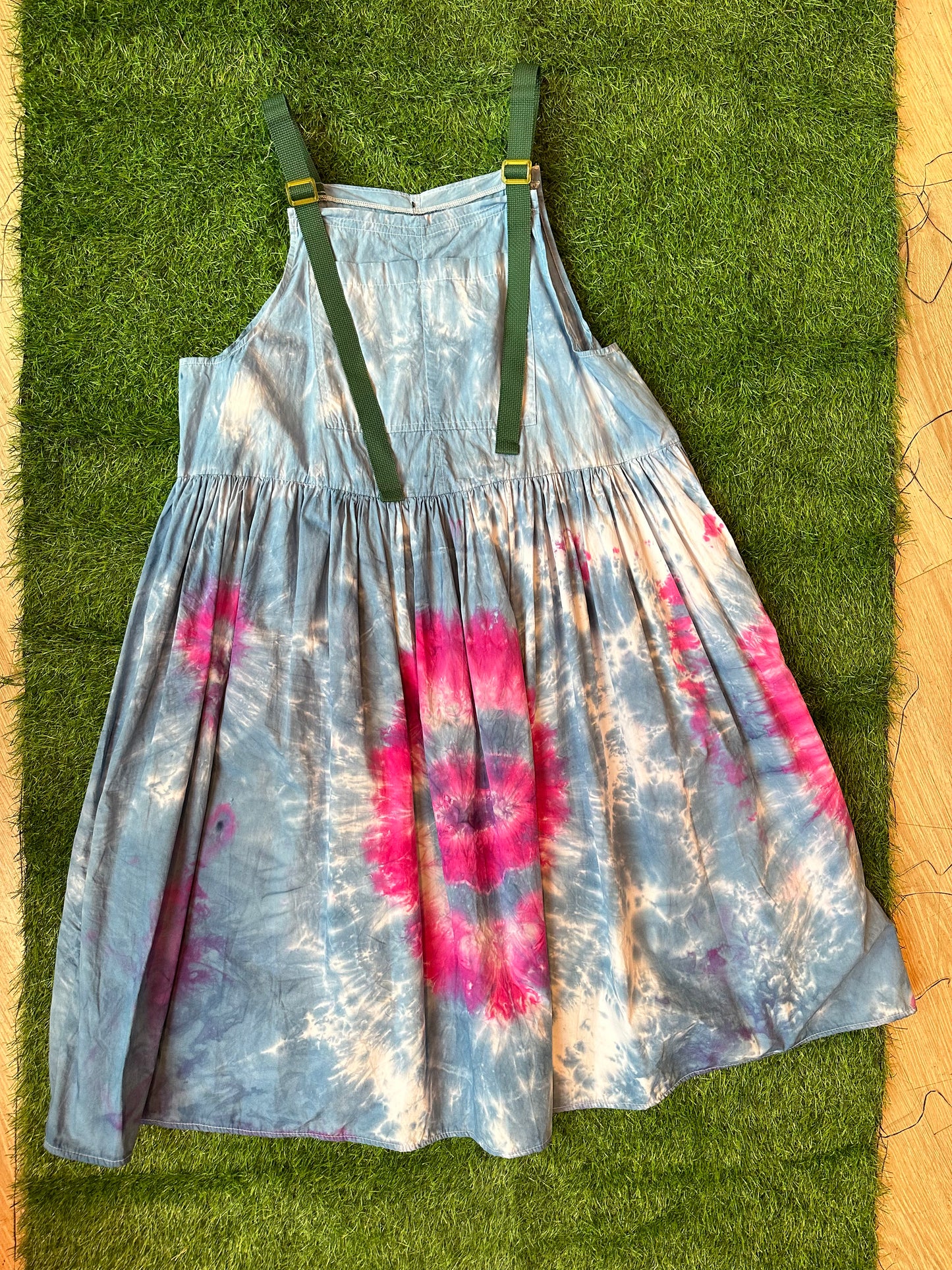 OVERAL DRESS x MIND YOUR BEES - L