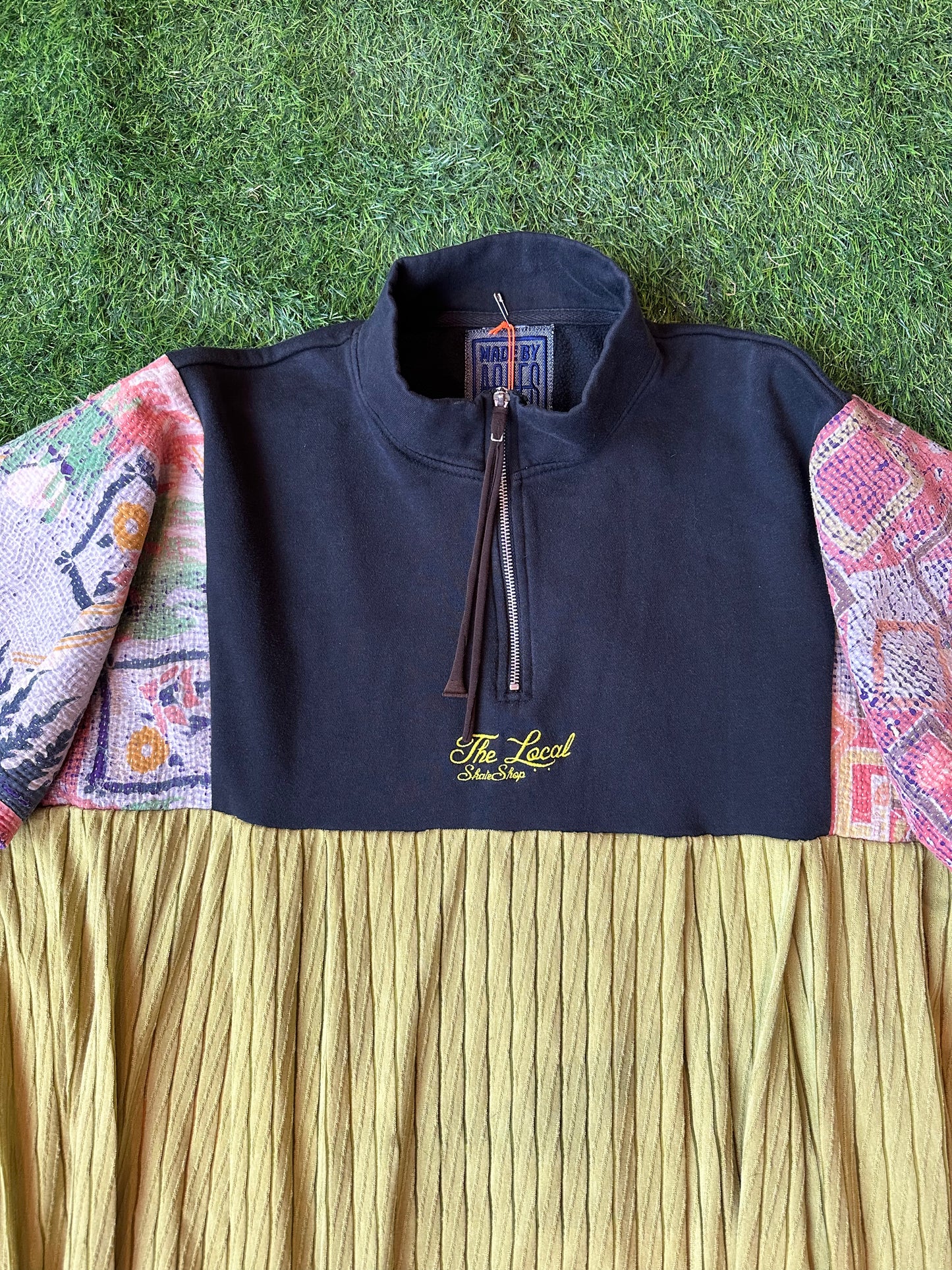 CHARTREUSE DREAM - FITS UP TO 4XL