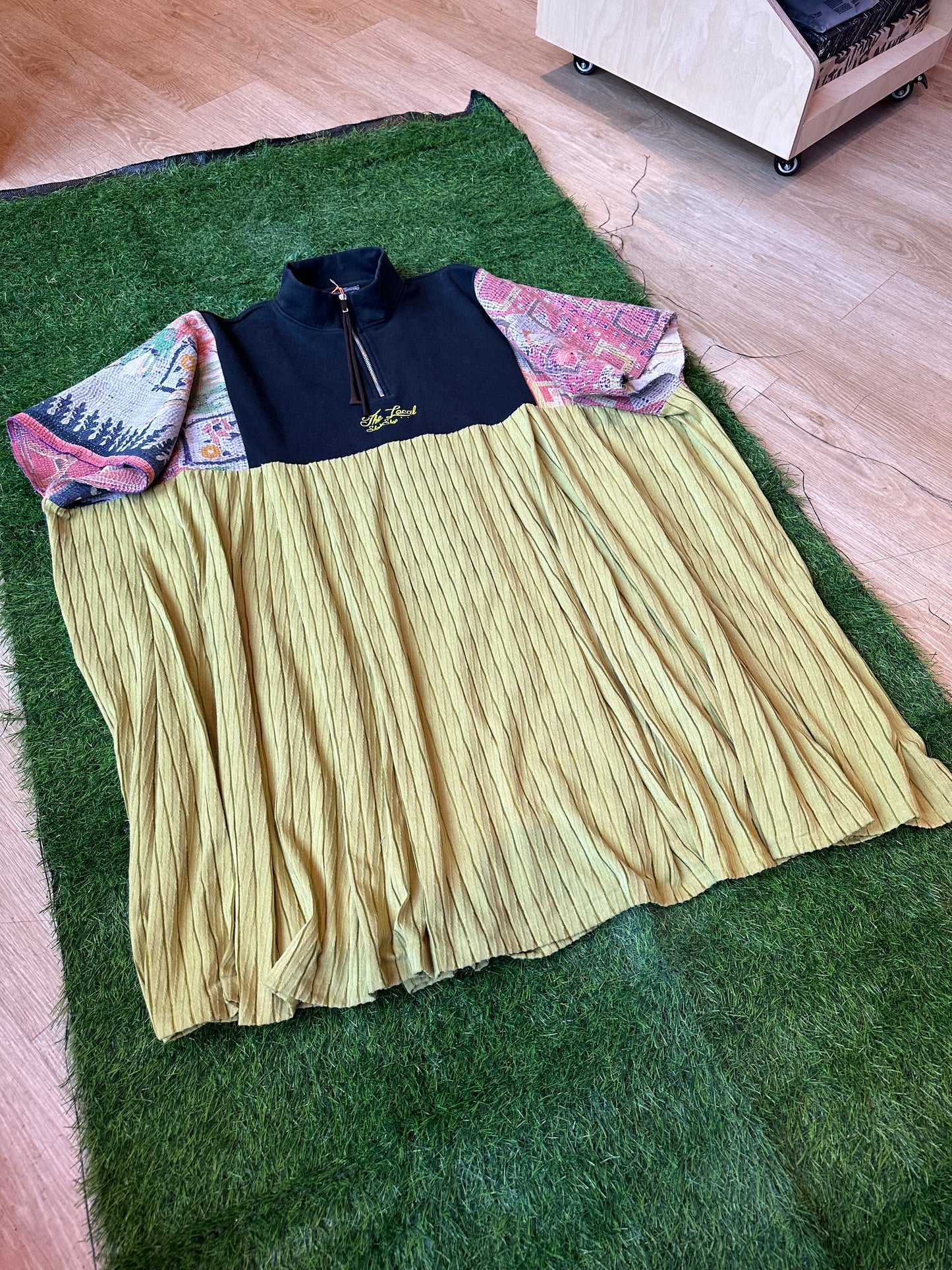 CHARTREUSE DREAM - FITS UP TO 4XL