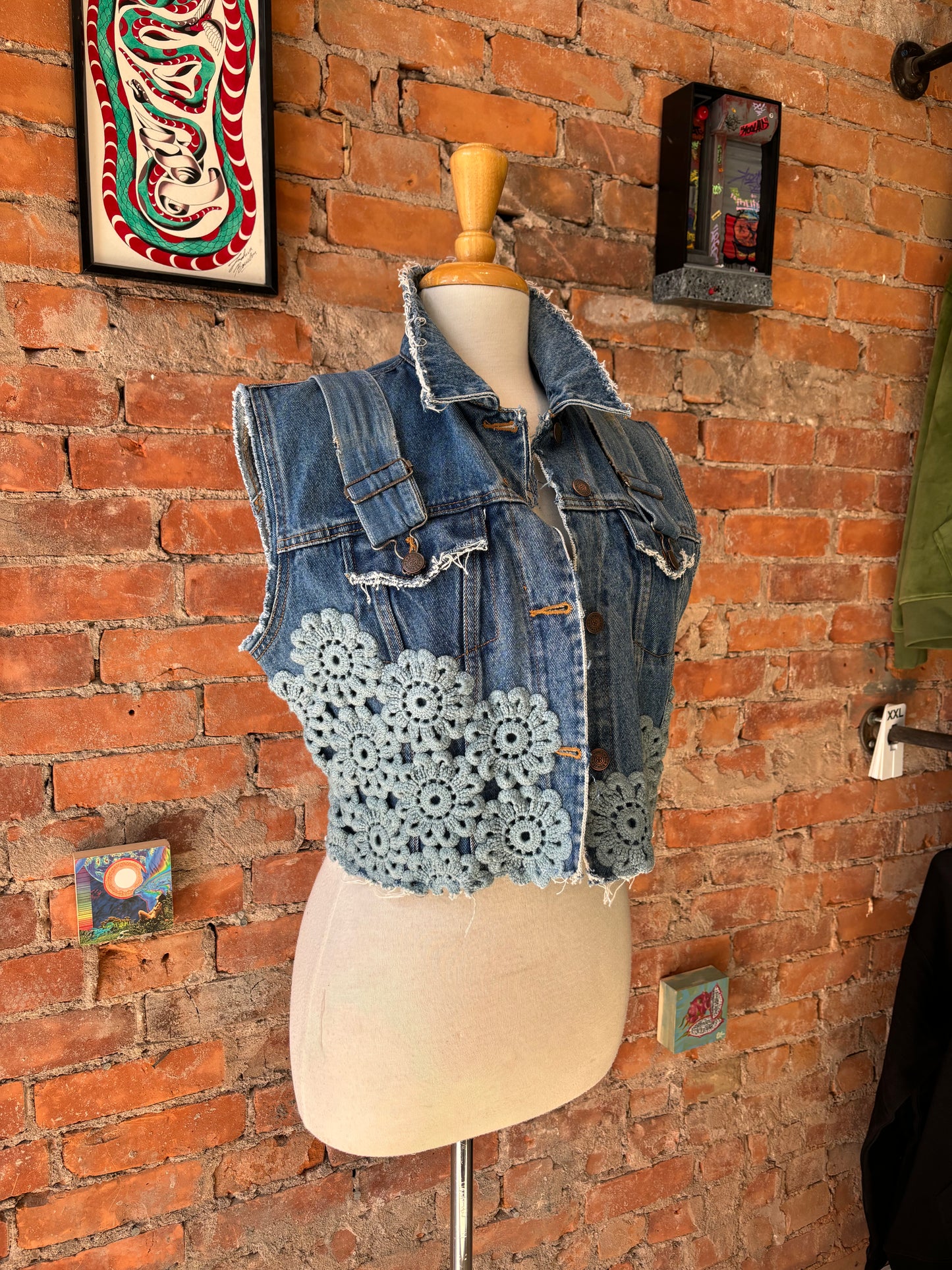 REWORKED DENIM JACKET - M