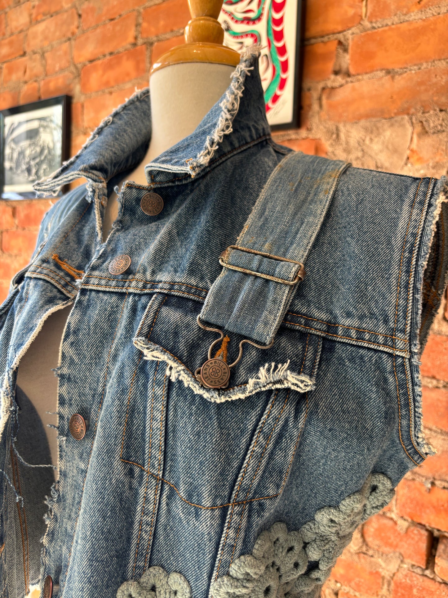 REWORKED DENIM JACKET - M
