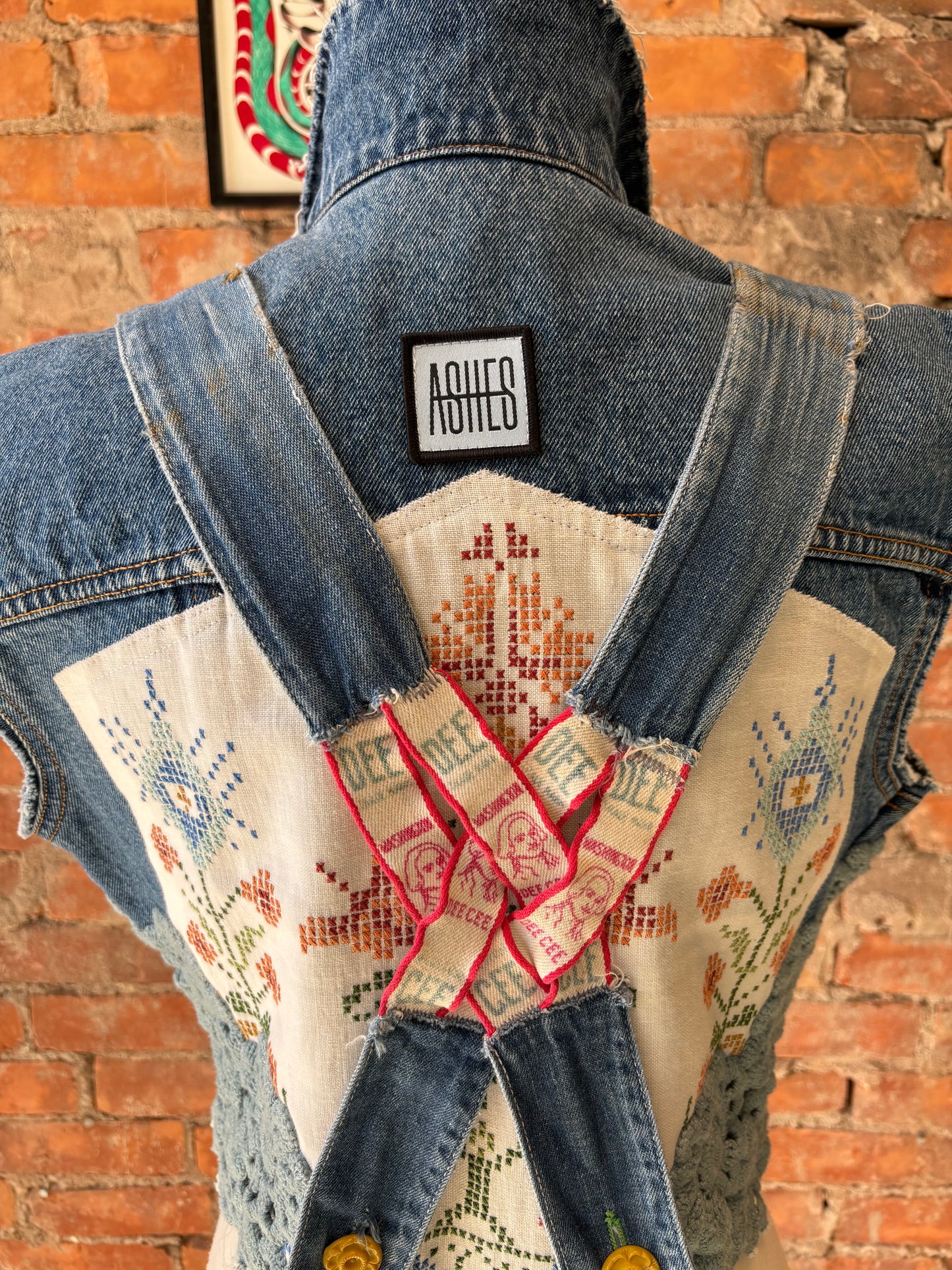 REWORKED DENIM JACKET - M