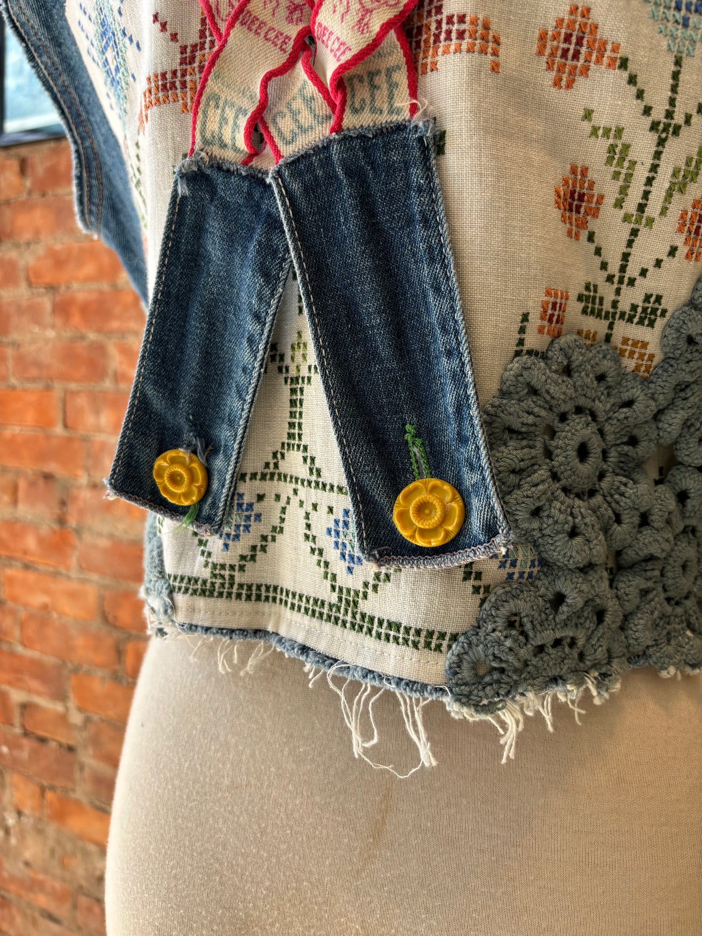 REWORKED DENIM JACKET - M