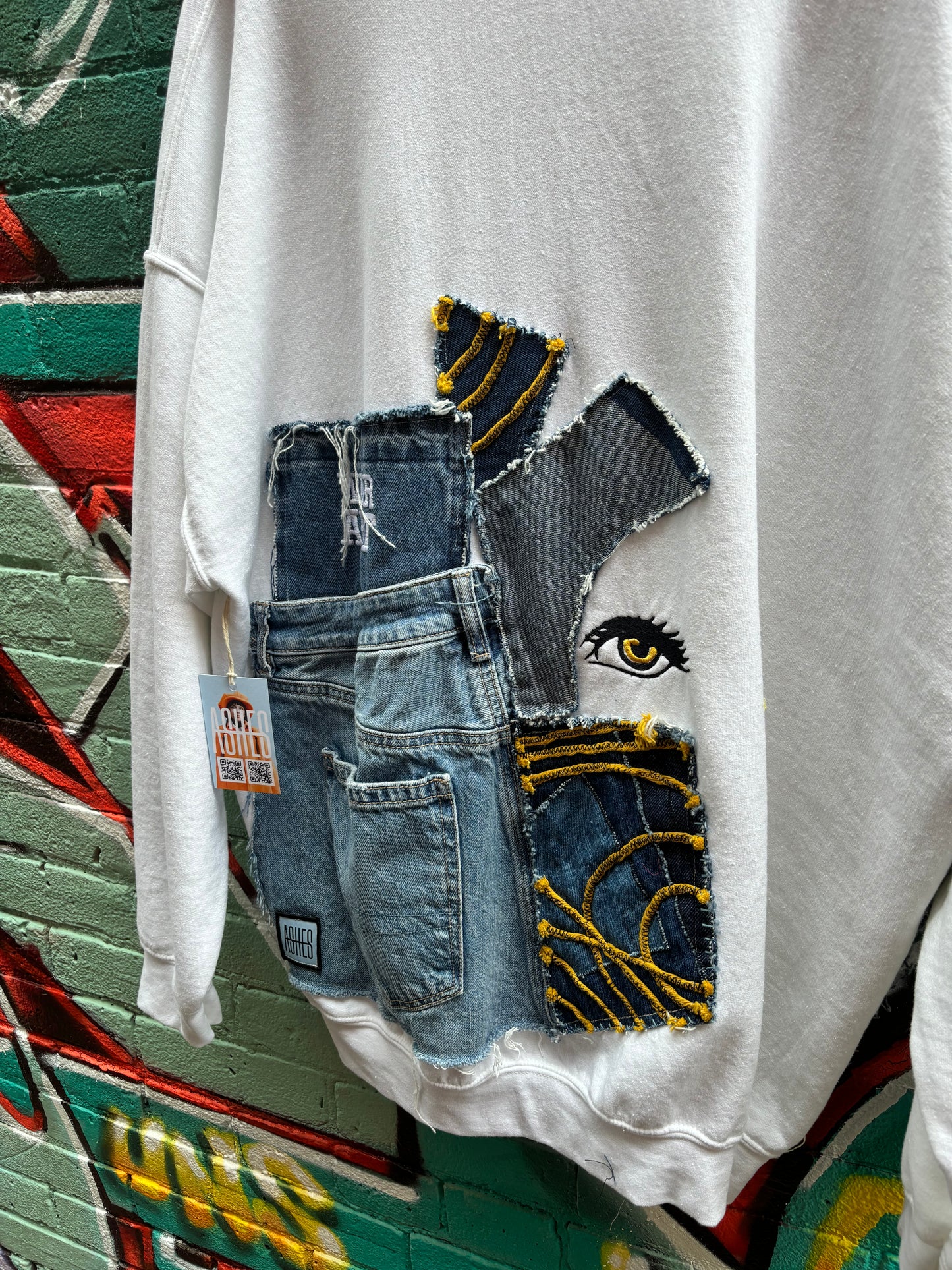 DENIM EYES CREW NECK SWEATER - 3XL