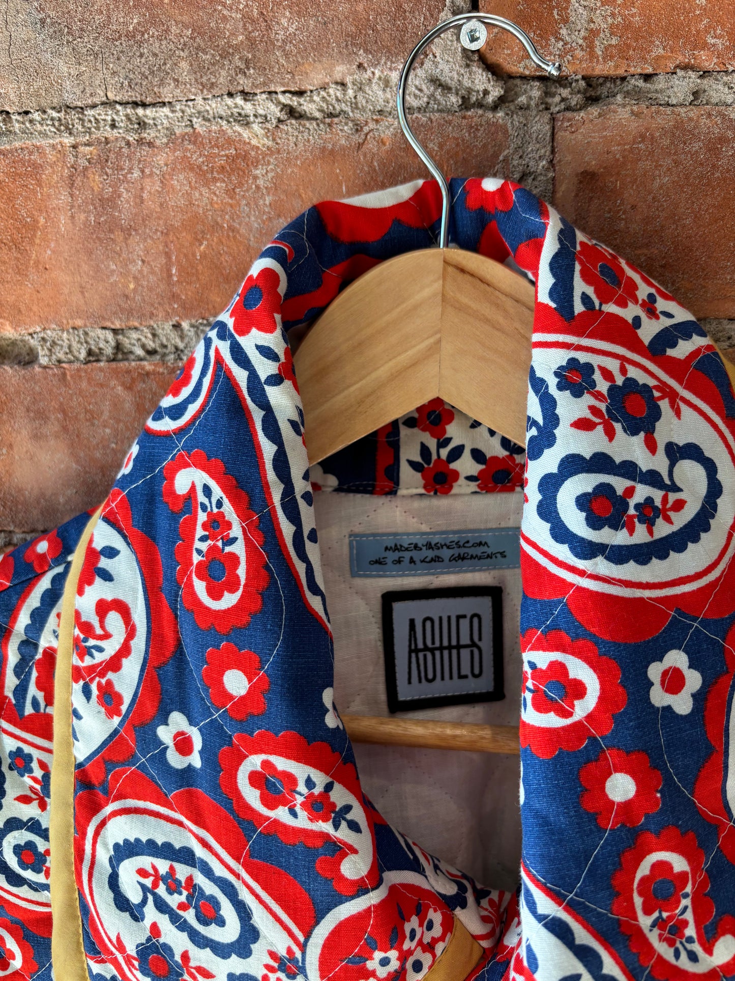 PAISLEY QUILTED VEST