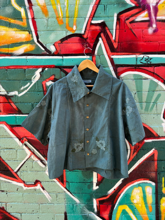 SAGE HAND DYED TABLE CLOTH COLLARED TOP