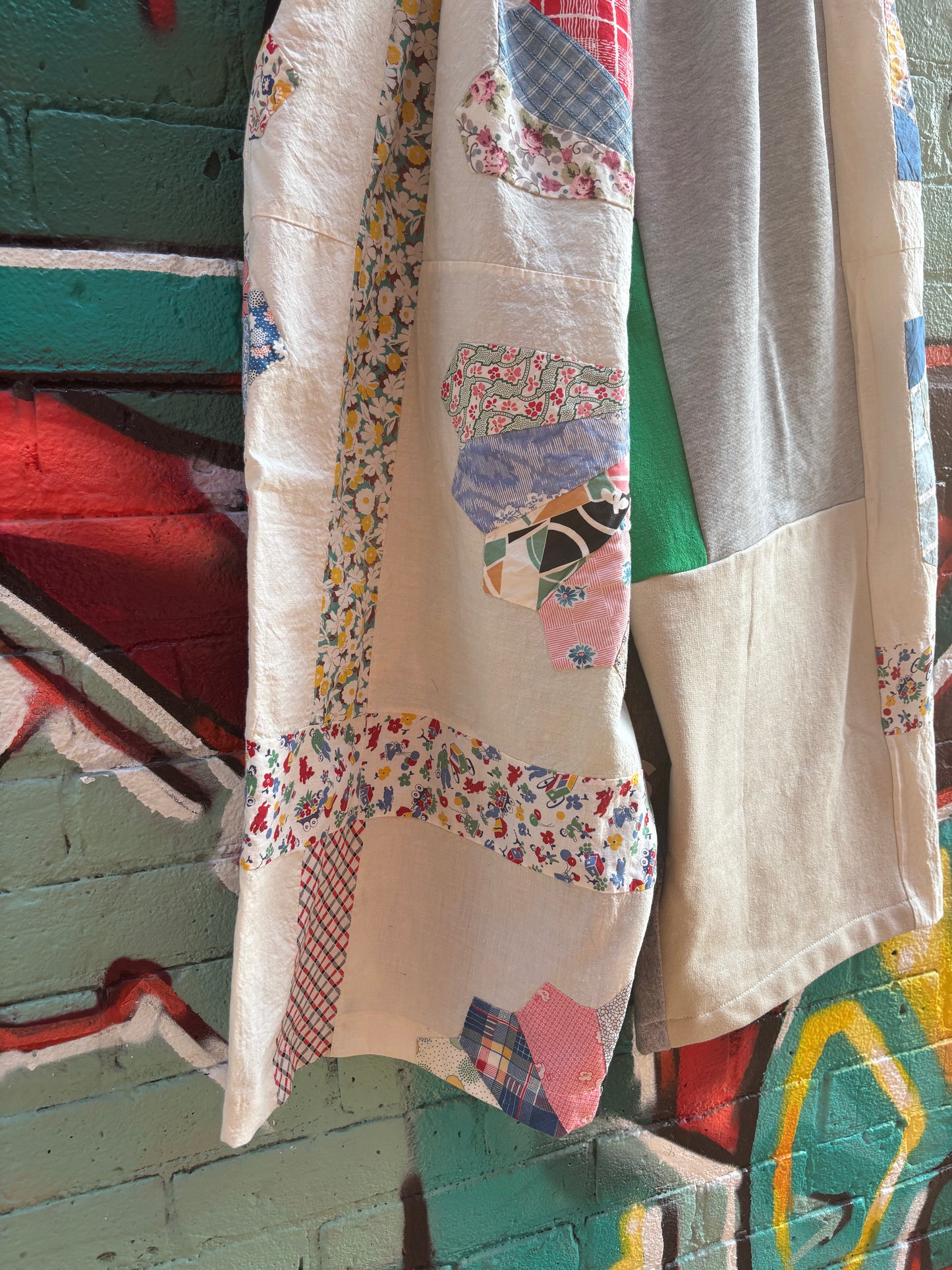QUILT TOP & SQUARED AWAY KNIT PANTS