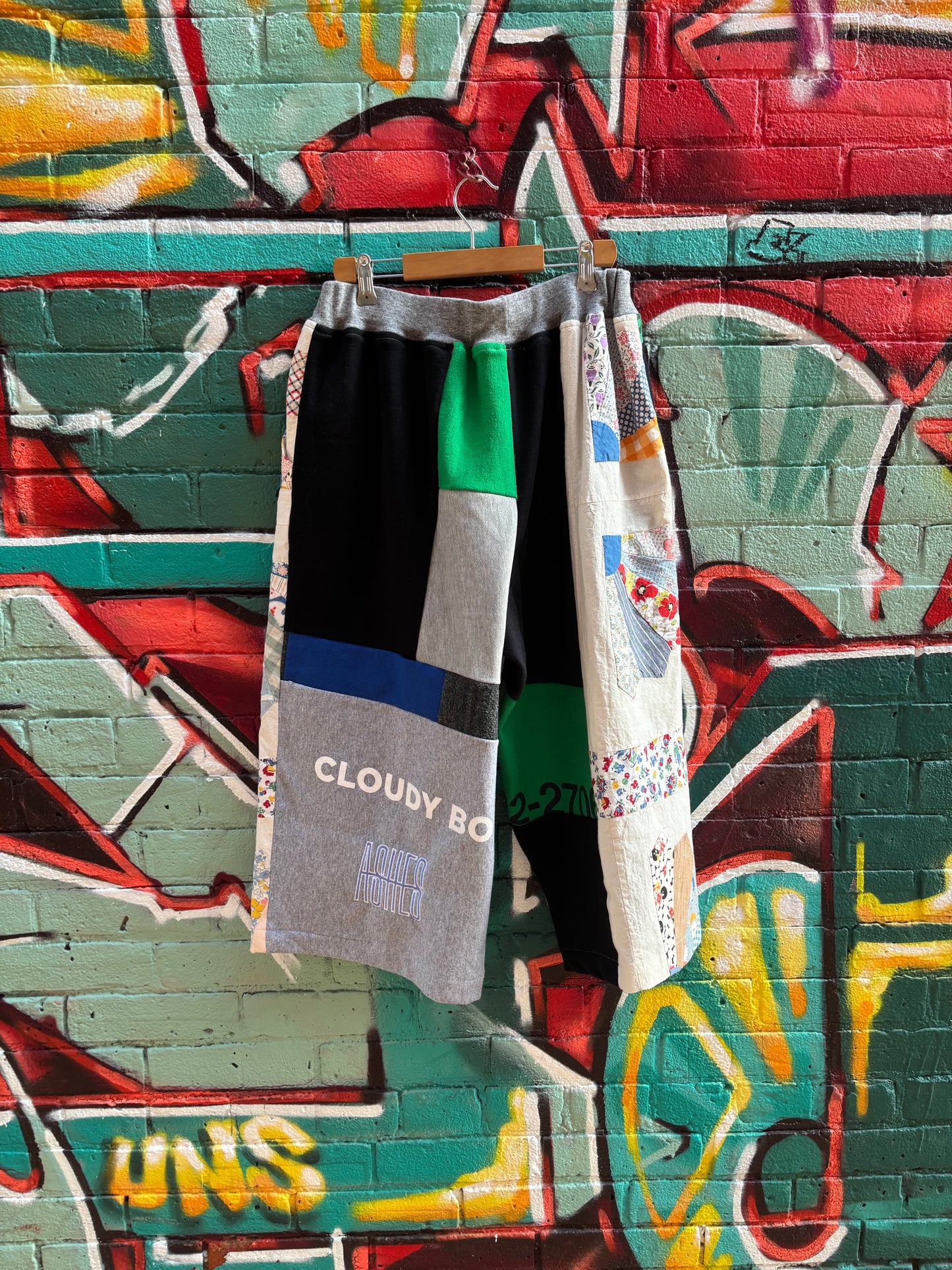 QUILT TOP & SQUARED AWAY KNIT PANTS