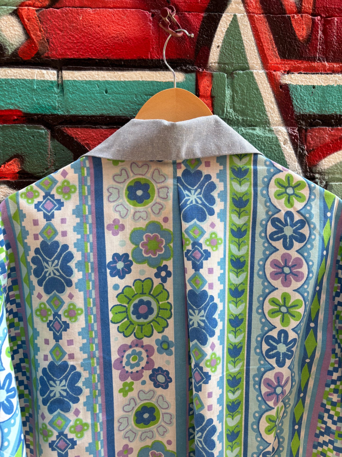 FLORAL POP CAMP SHIRT Online
