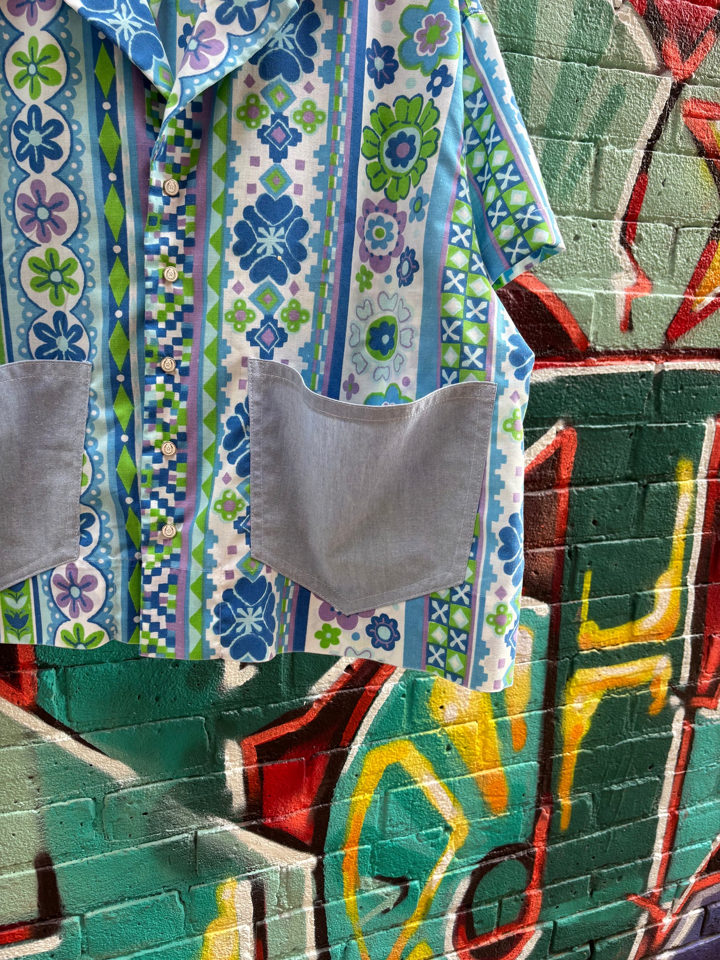 FLORAL POP CAMP SHIRT Online
