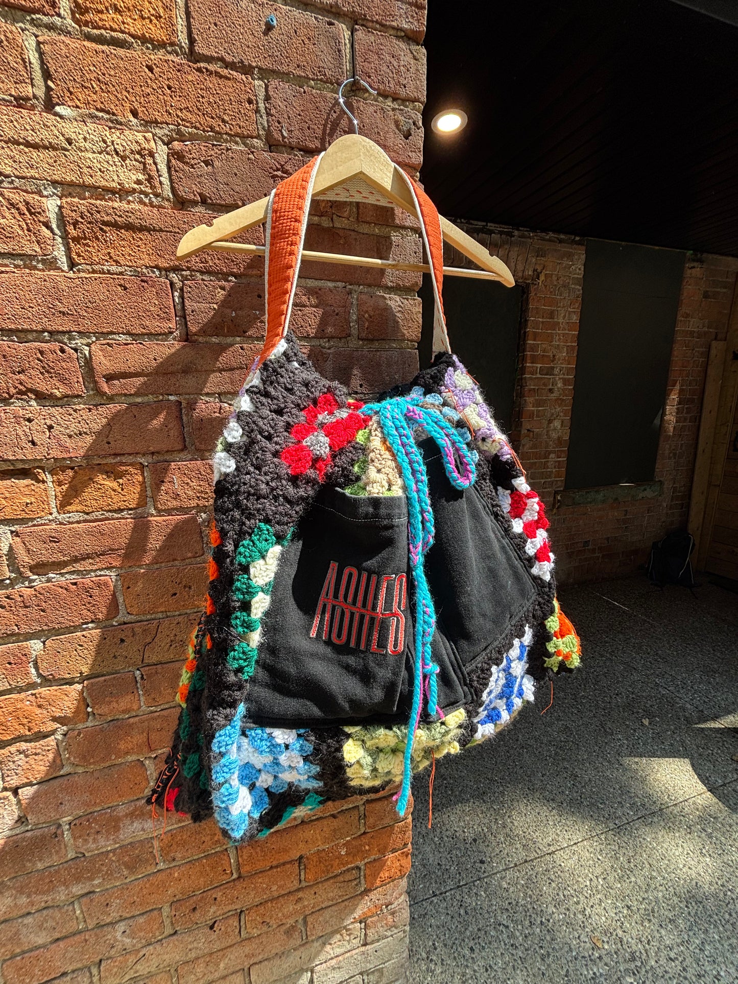 GRANNY SQUARE & DENIM JUMBO TOTE BAG