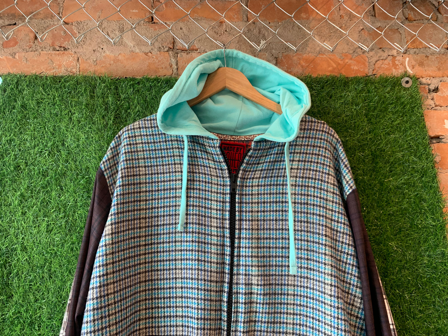 PLAID MASHUP - LIGHTWEIGHT WOOL JACKET - L/XL