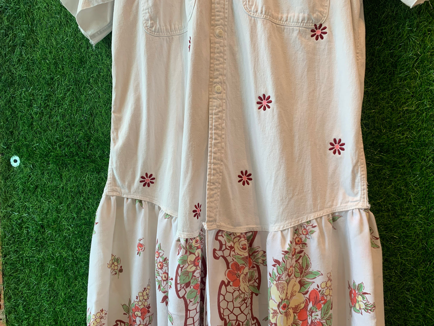 FLORAL BUTTON UP DRESS - MEDIUM