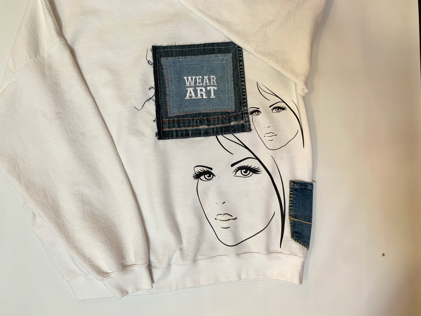 DENIM EYES CREW NECK SWEATER - 3XL