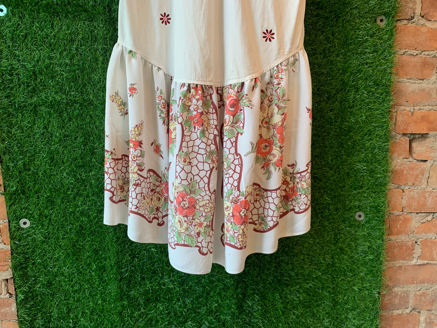 FLORAL BUTTON UP DRESS - MEDIUM