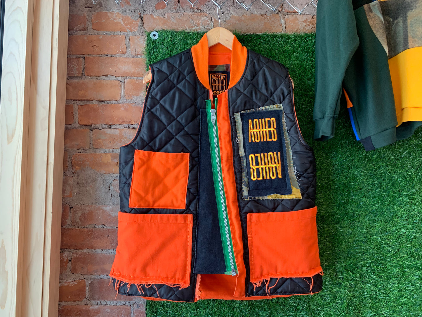 HIGH VISUAL PUFFER VEST - S/M