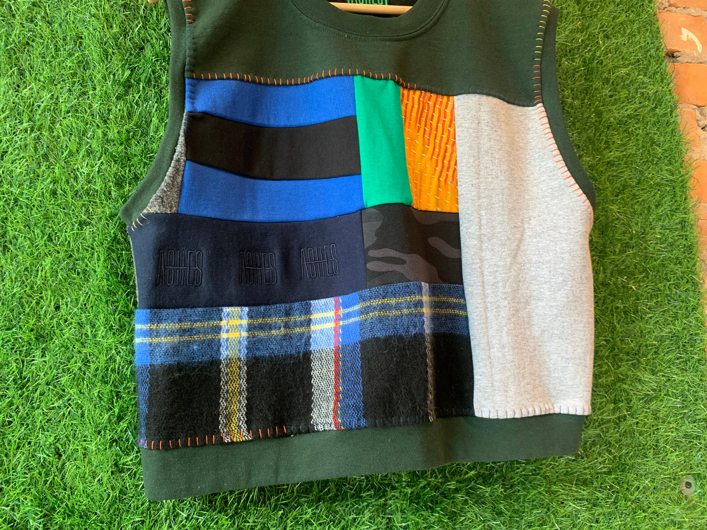 SQUARED AWAY VEST - MEDIUM - 1/1