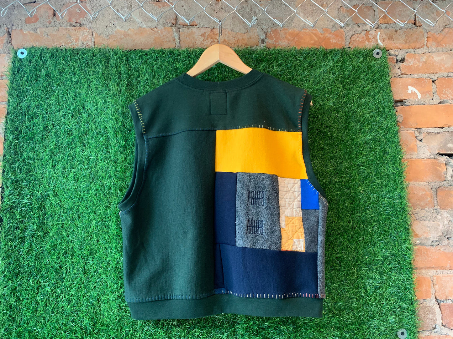 SQUARED AWAY VEST - MEDIUM - 1/1