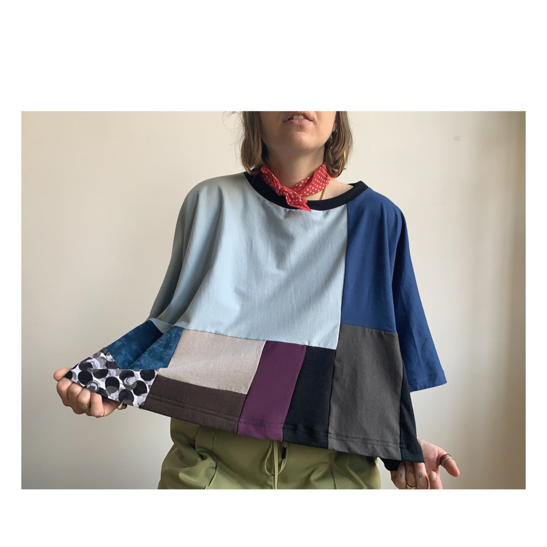 SQUARED AWAY CROPPED TOP 0821-04