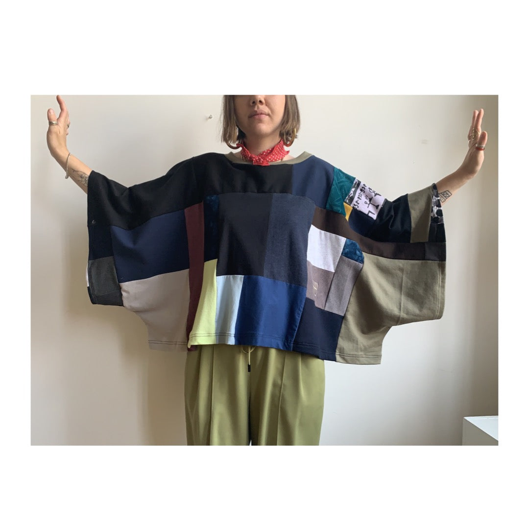 SQUARED AWAY CROPPED TOP 0821-05