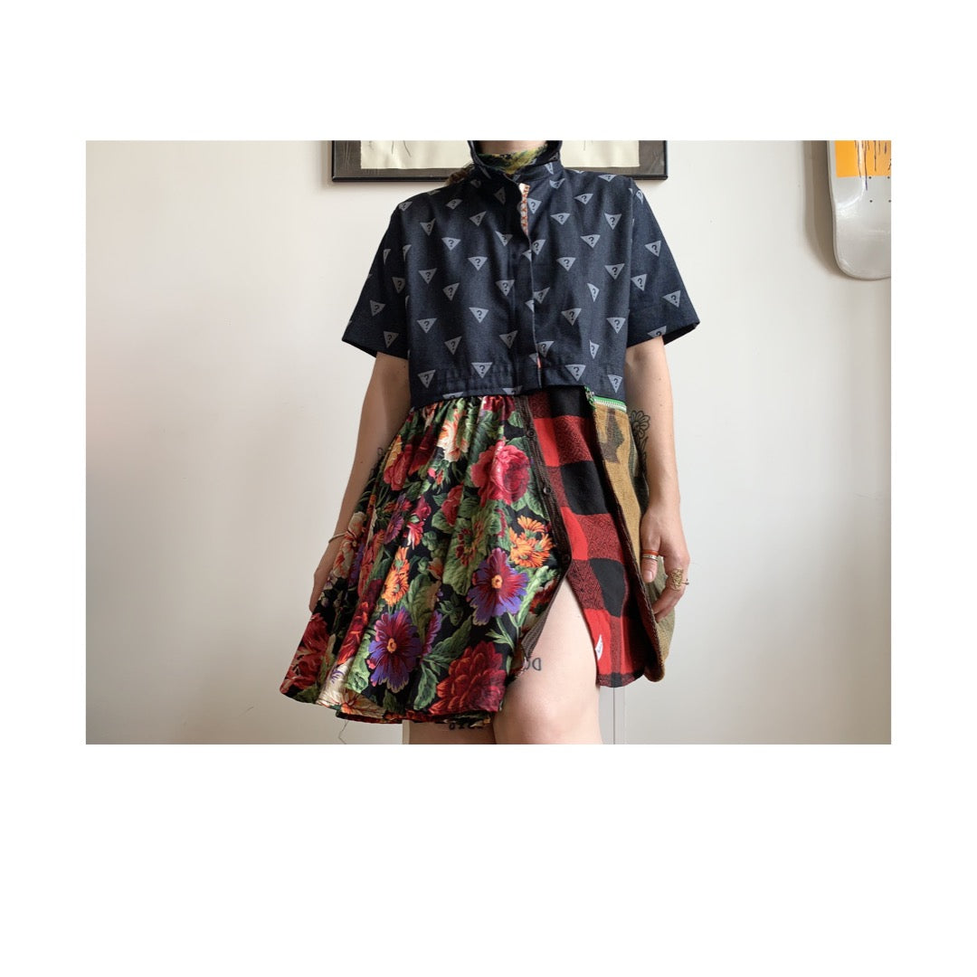 Compile Dress { /kəmˈpīl/ } - 1/1 - MEDIUM