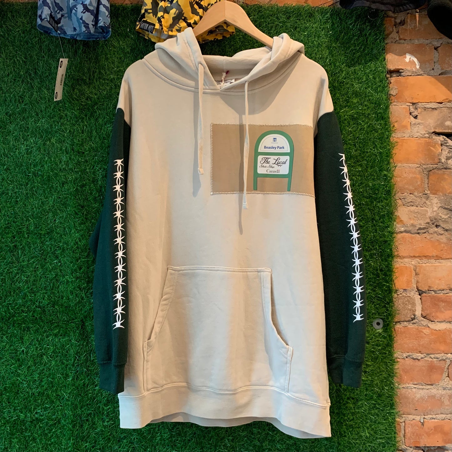 BEASLEY SKATEPARK X LOCAL HOODIE - Large