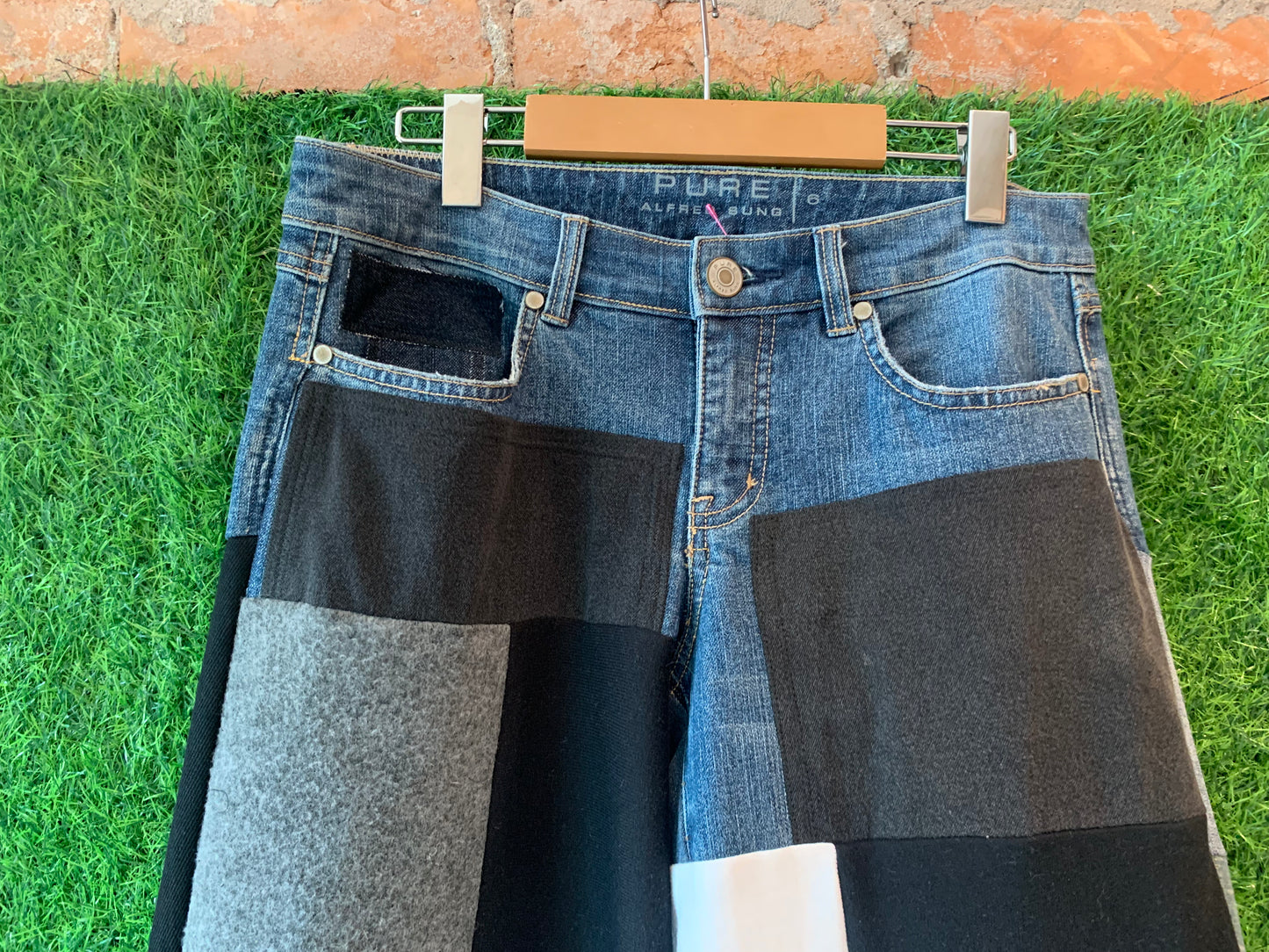 SQUARED AWAY PANTS - SZ 6 - 32” WAIST