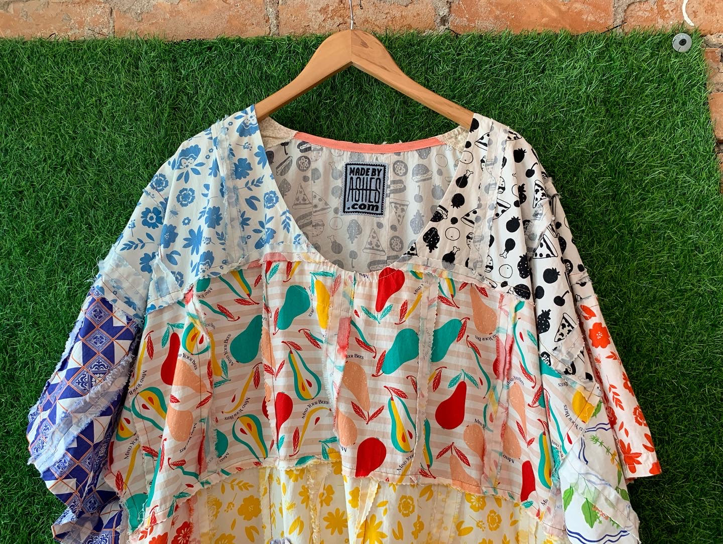 MIND YOUR BEES - COTTON DRESS - L