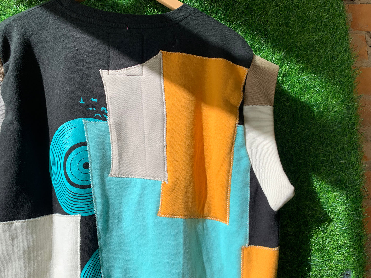 SQUARED AWAY VEST - M/L