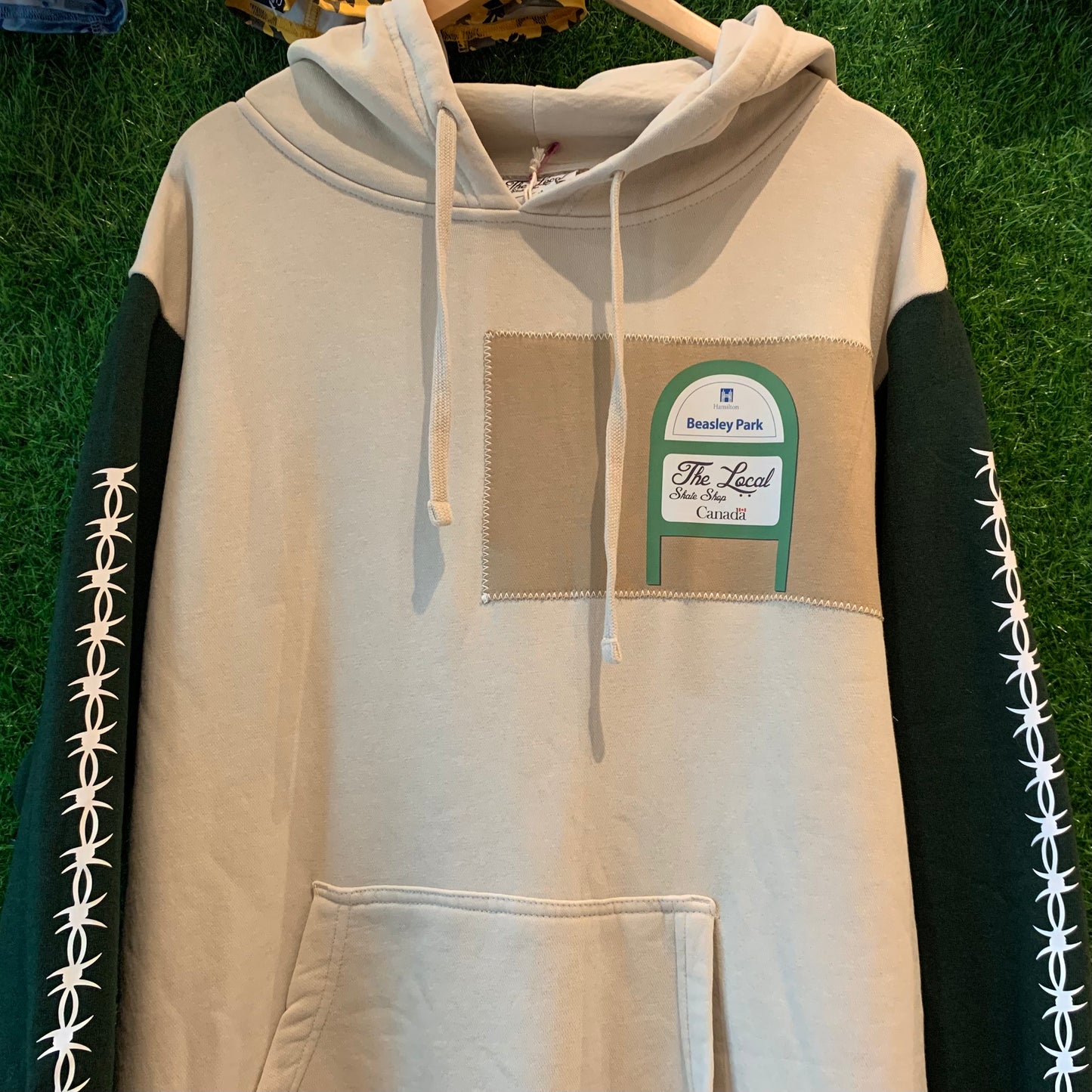 BEASLEY SKATEPARK X LOCAL HOODIE - Large