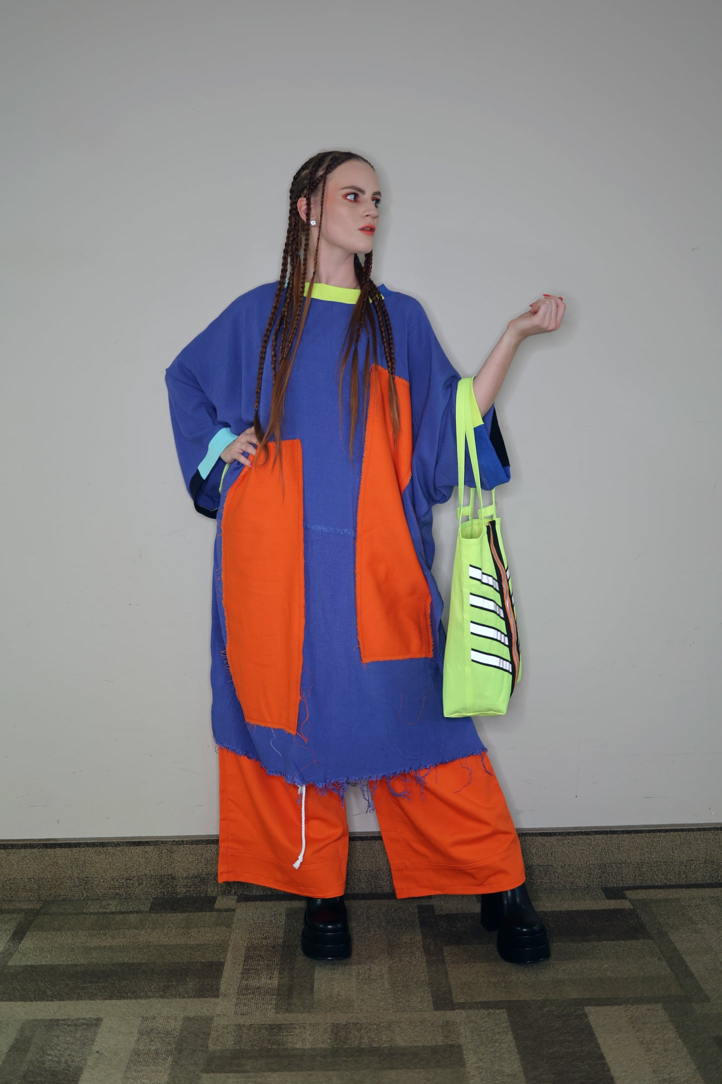 ORANGE BLOCKADE TOP