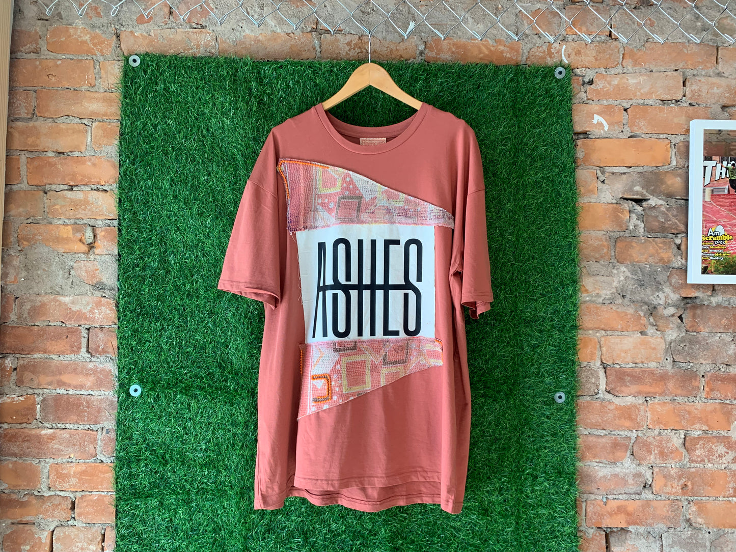 PEACH T SHIRT - FITS UP TO 2XL