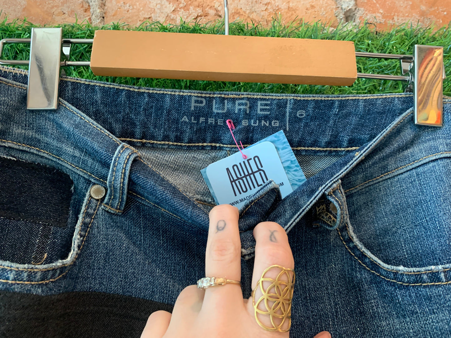SQUARED AWAY PANTS - SZ 6 - 32” WAIST
