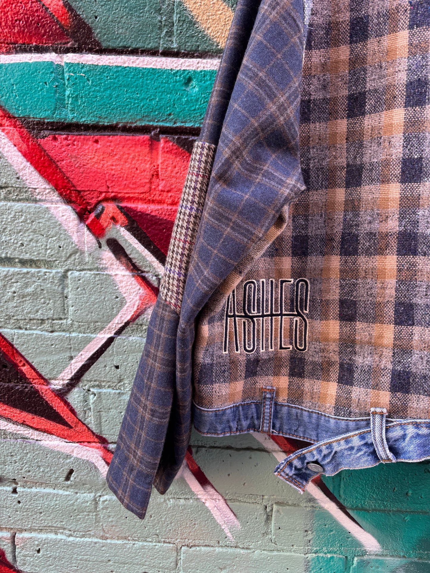 Plaid Cropped JACKET with Denim Details