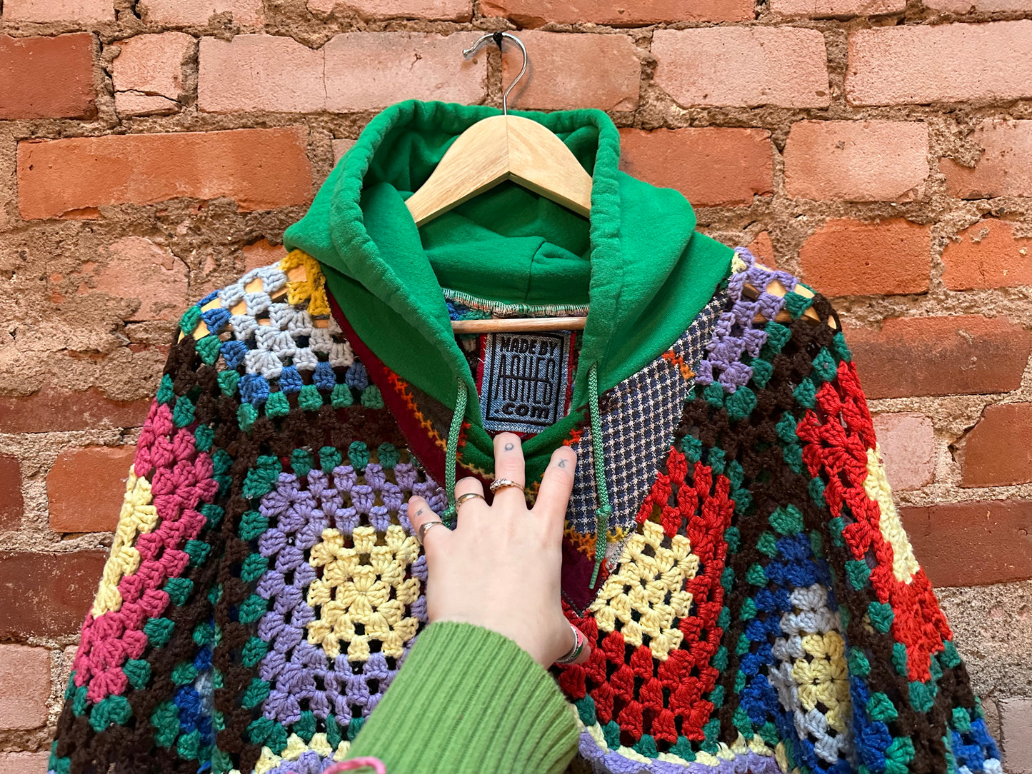GRANNY SQUARE HOODIE - ONE SIZE