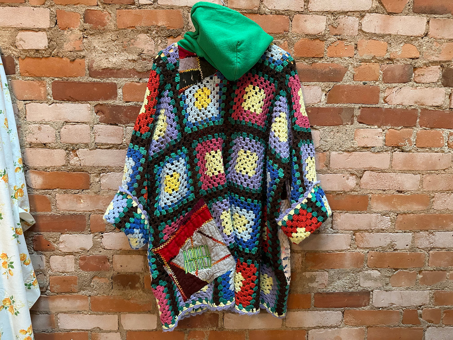 GRANNY SQUARE HOODIE - ONE SIZE