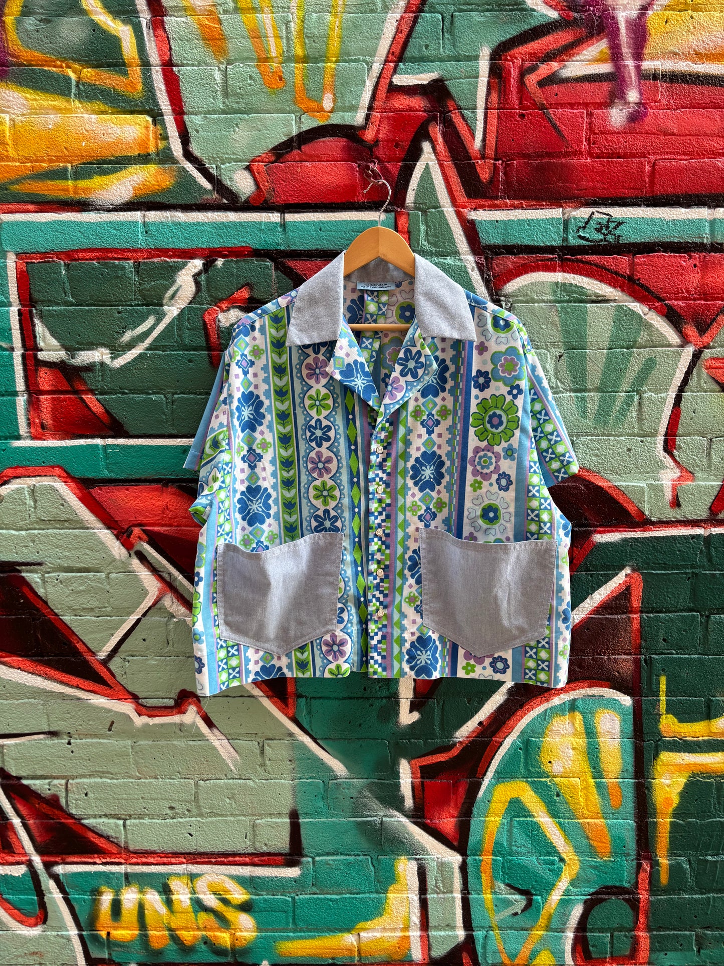 FLORAL POP CAMP SHIRT Online
