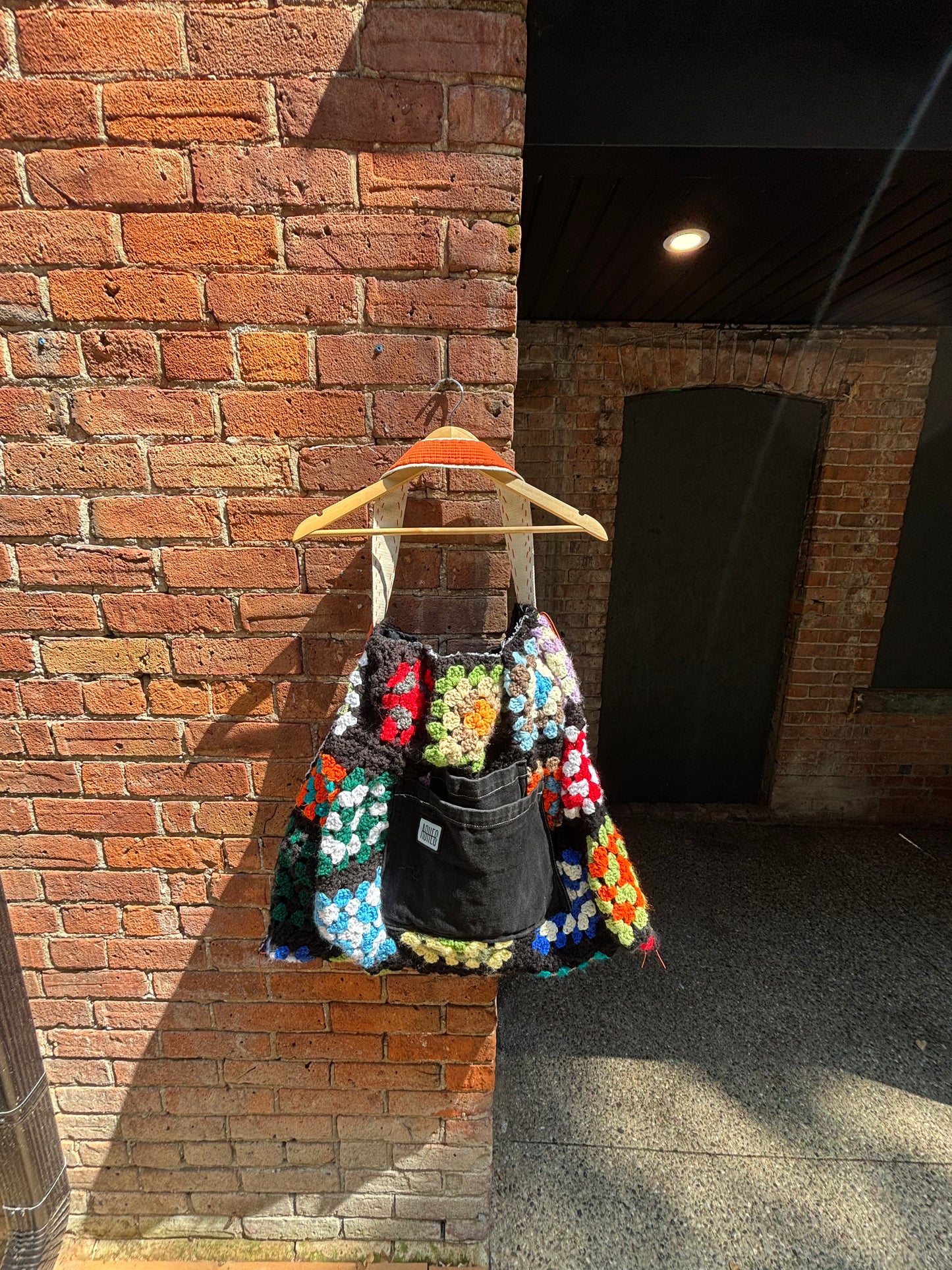 GRANNY SQUARE & DENIM JUMBO TOTE BAG