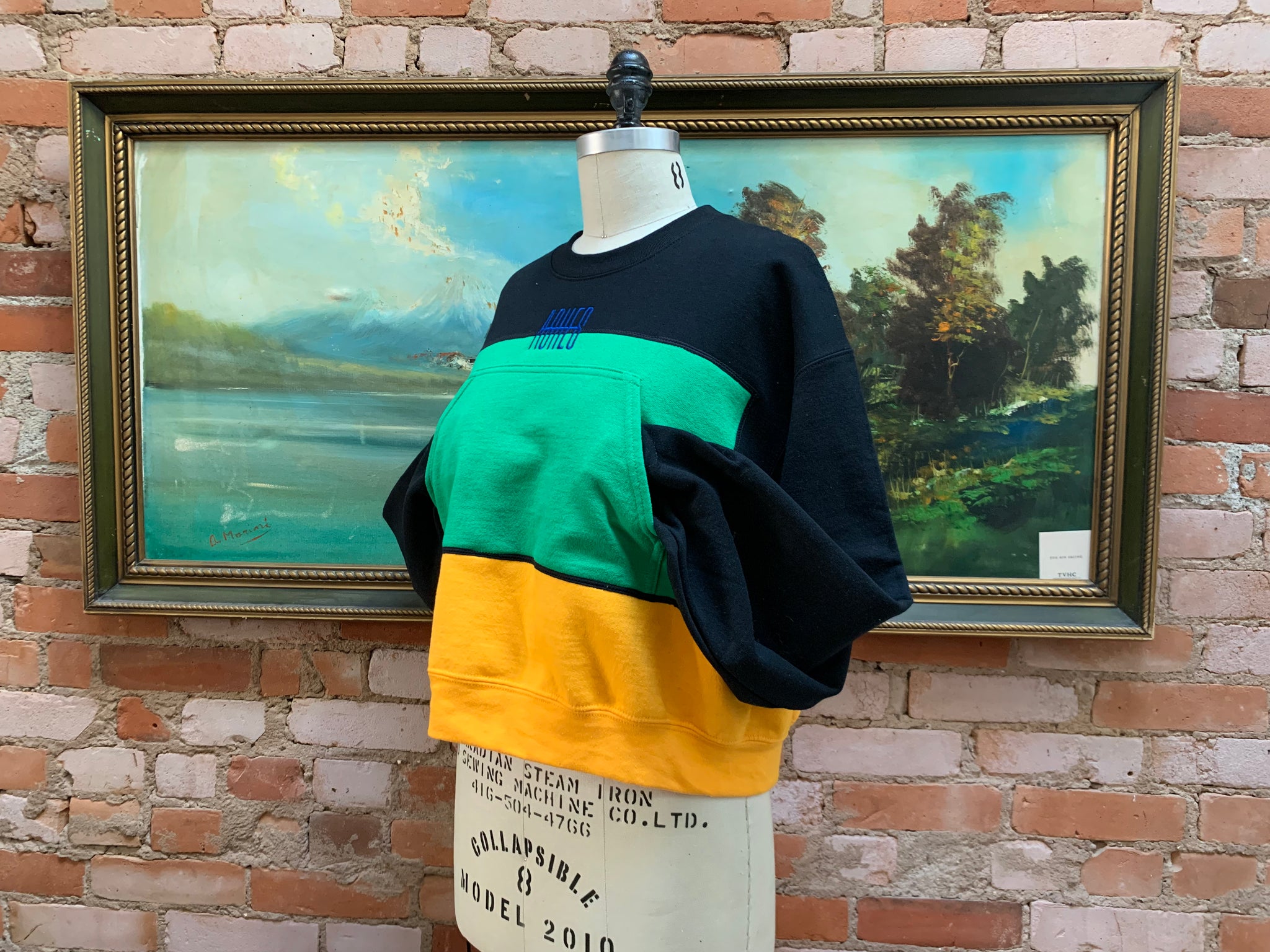 3 TO 1 CREW NECK SWEATER - Large