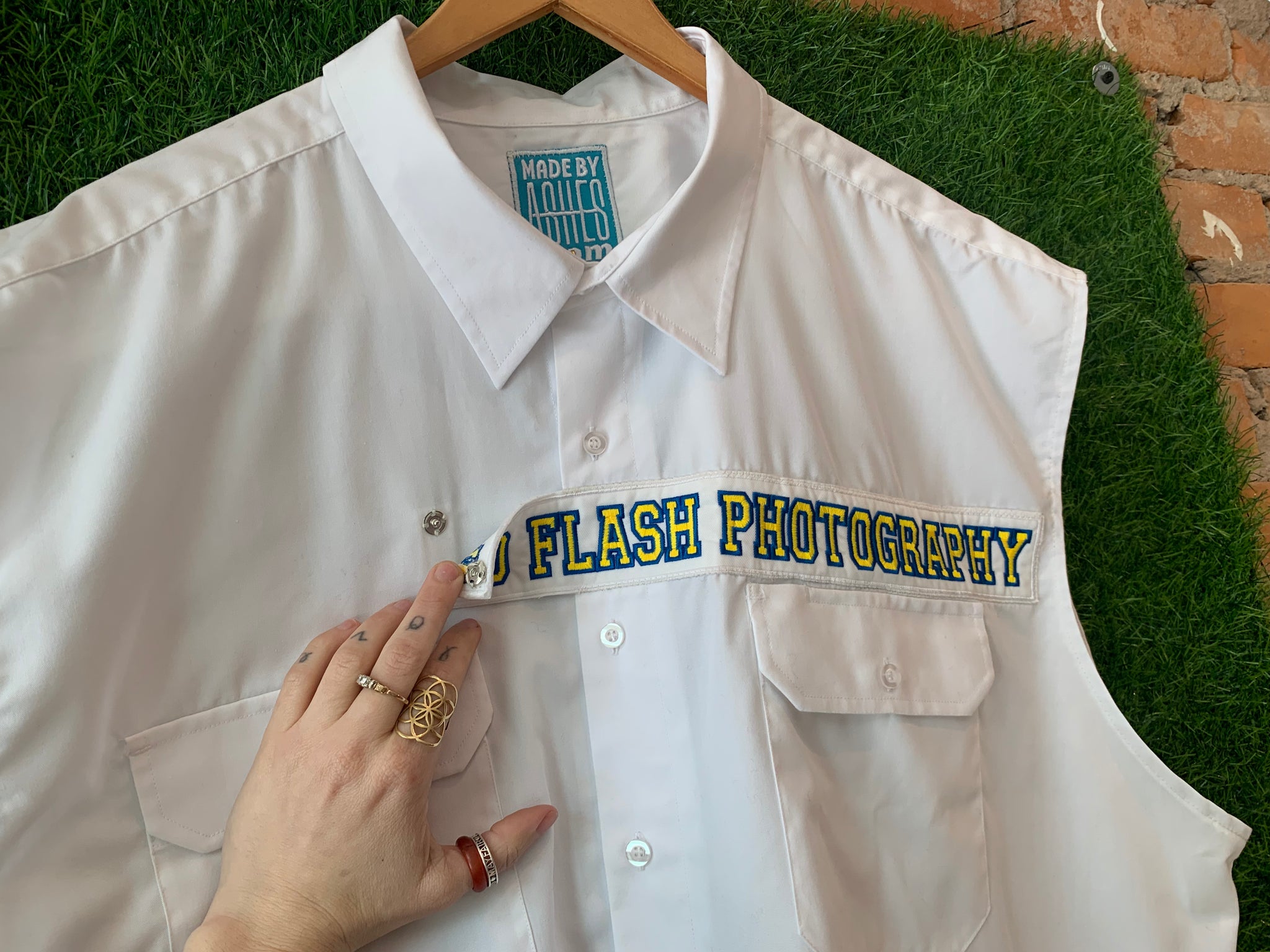 NO FLASH PHOTOGRAPHY - ONE OF A KIND - FITS UP TO 3XL