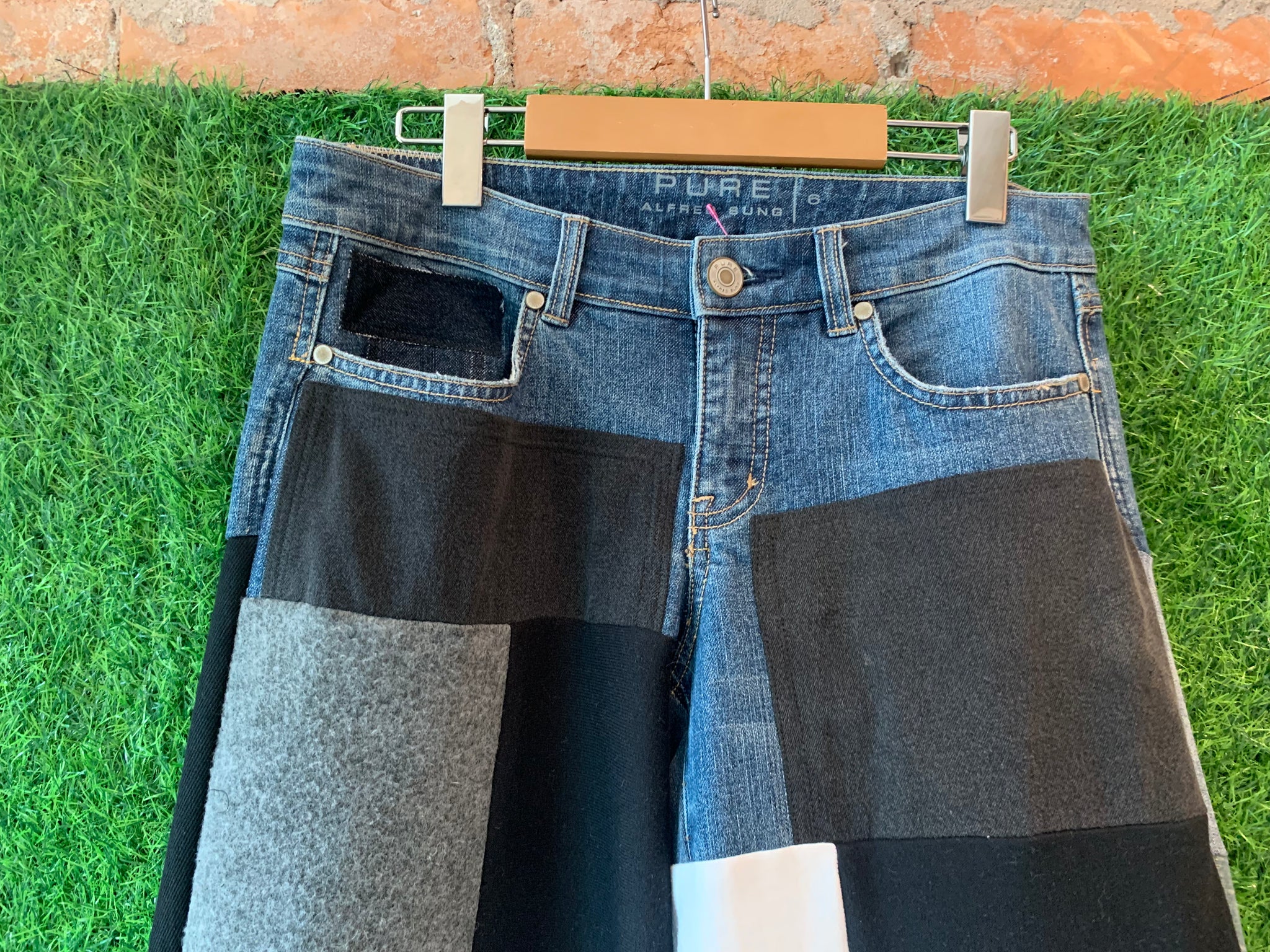 SQUARED AWAY PANTS - SZ 6 - 32” WAIST