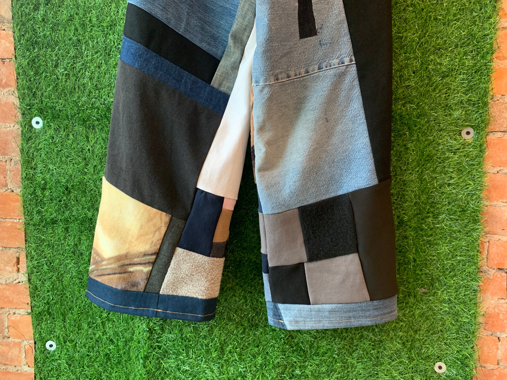 SQUARED AWAY PANTS - SZ 6 - 32” WAIST